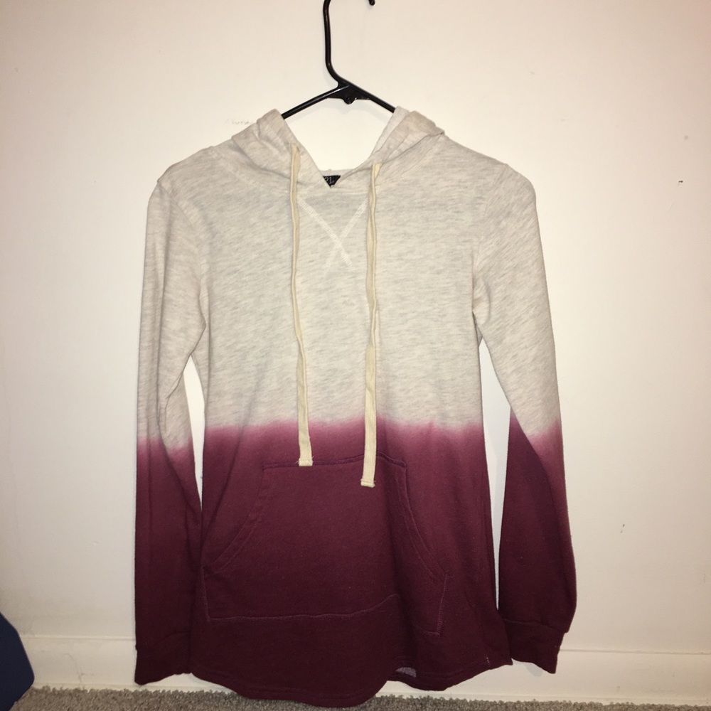 Light Weight Cozy Hombre Sweatshirt!